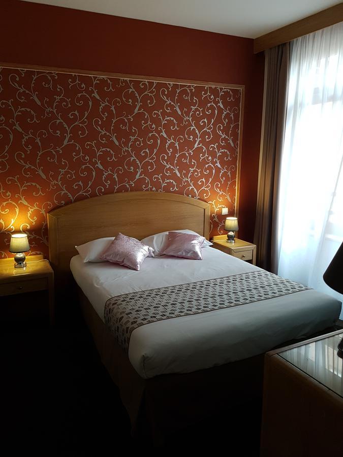Hotel Eden Béthune Екстериор снимка