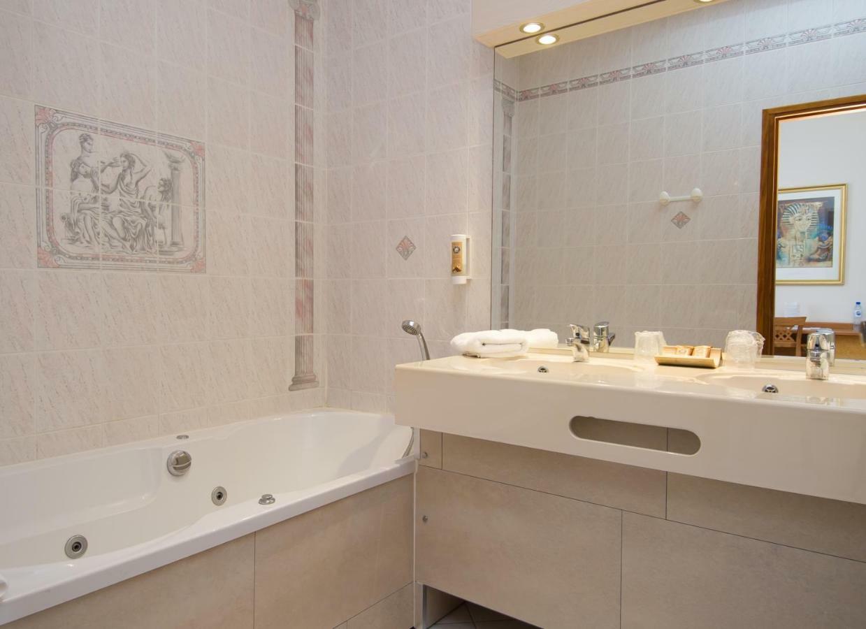 Hotel Eden Béthune Екстериор снимка